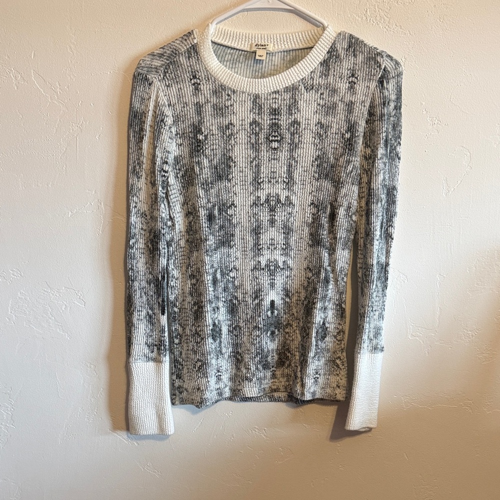 Dylan Monochrome Patterned Long Sleeve Tee
